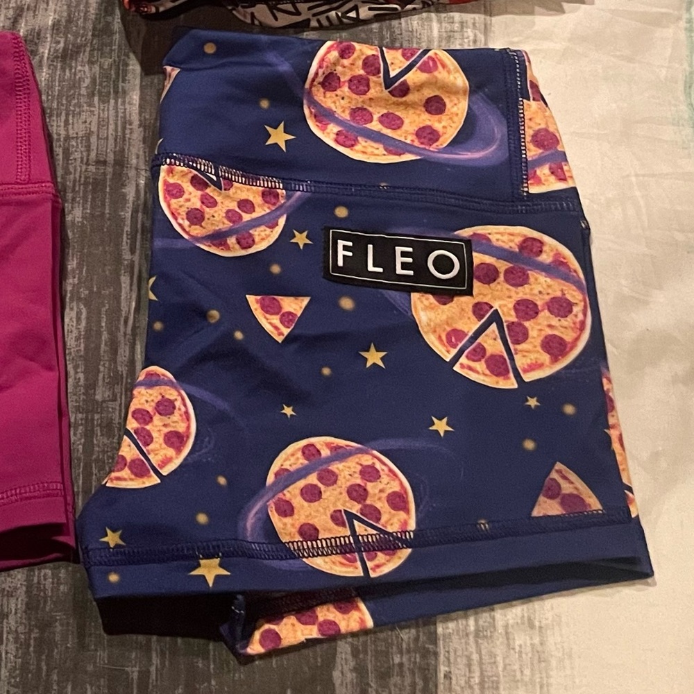Fleo size M EUC